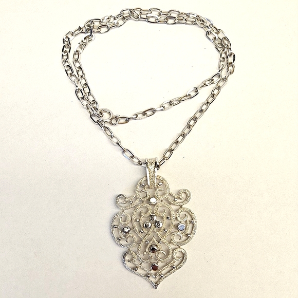 Trifari Silver Tone Necklace - Picture 1 of 5